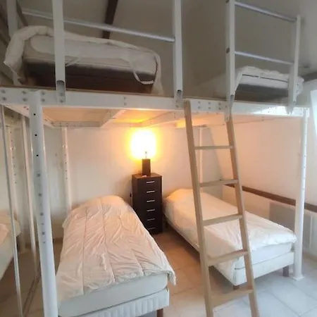 Maison Pour 6 Personnes Au Calme Casa de Férias *