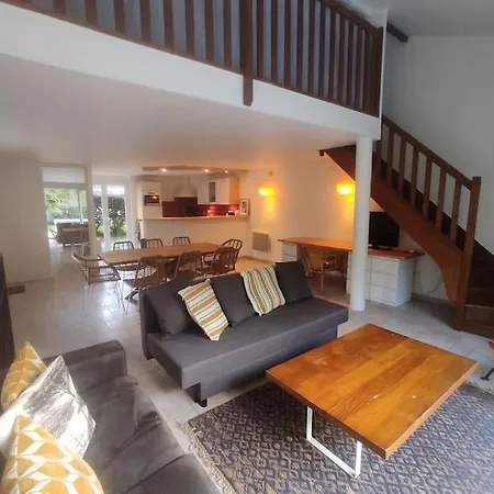 Casa de Férias Maison Pour 6 Personnes Au Calme